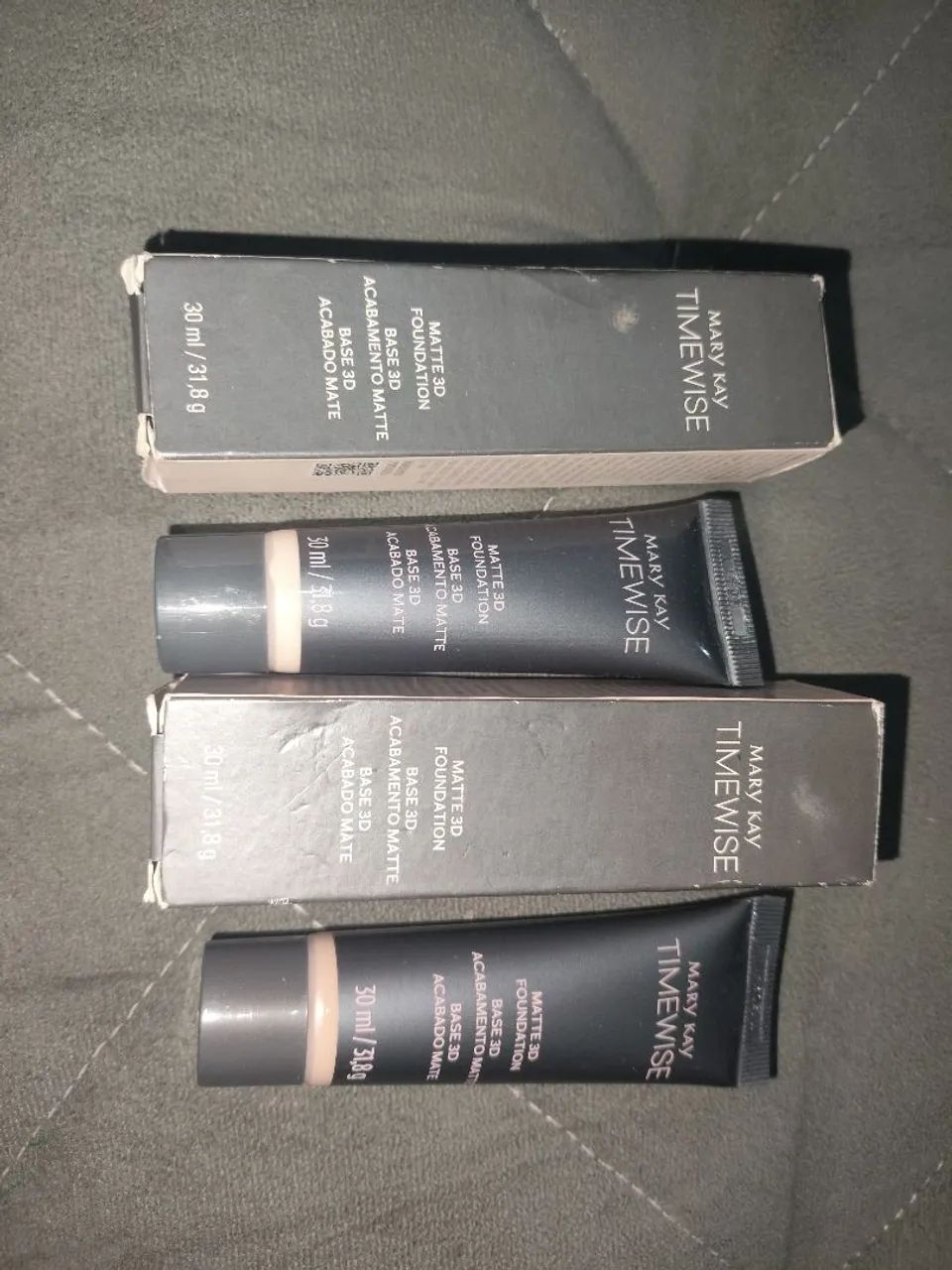 Base Mary Kay Nova .Beige C140 e Ivory C100.