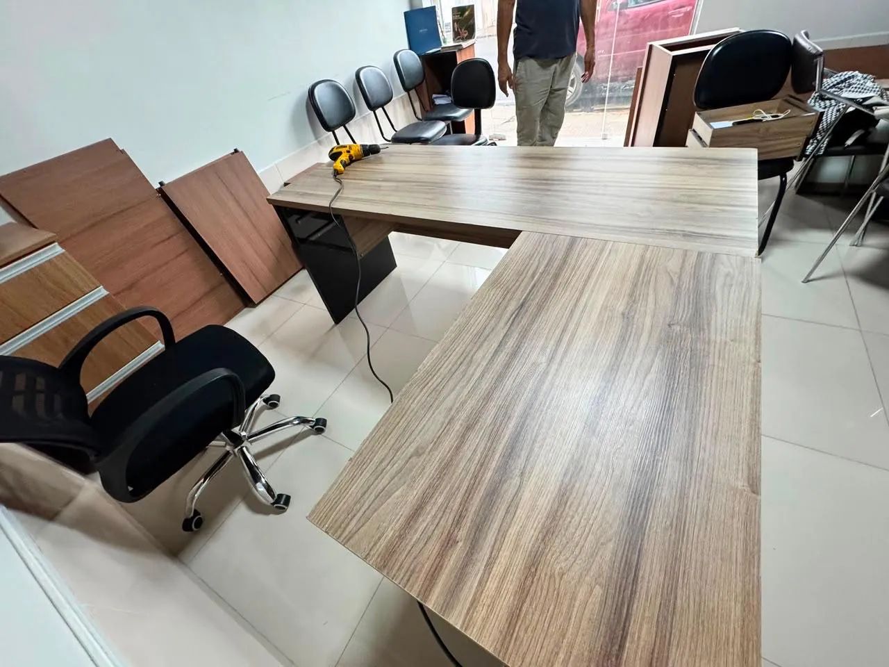 Mesa pra recepção de escritório  - Foto 3