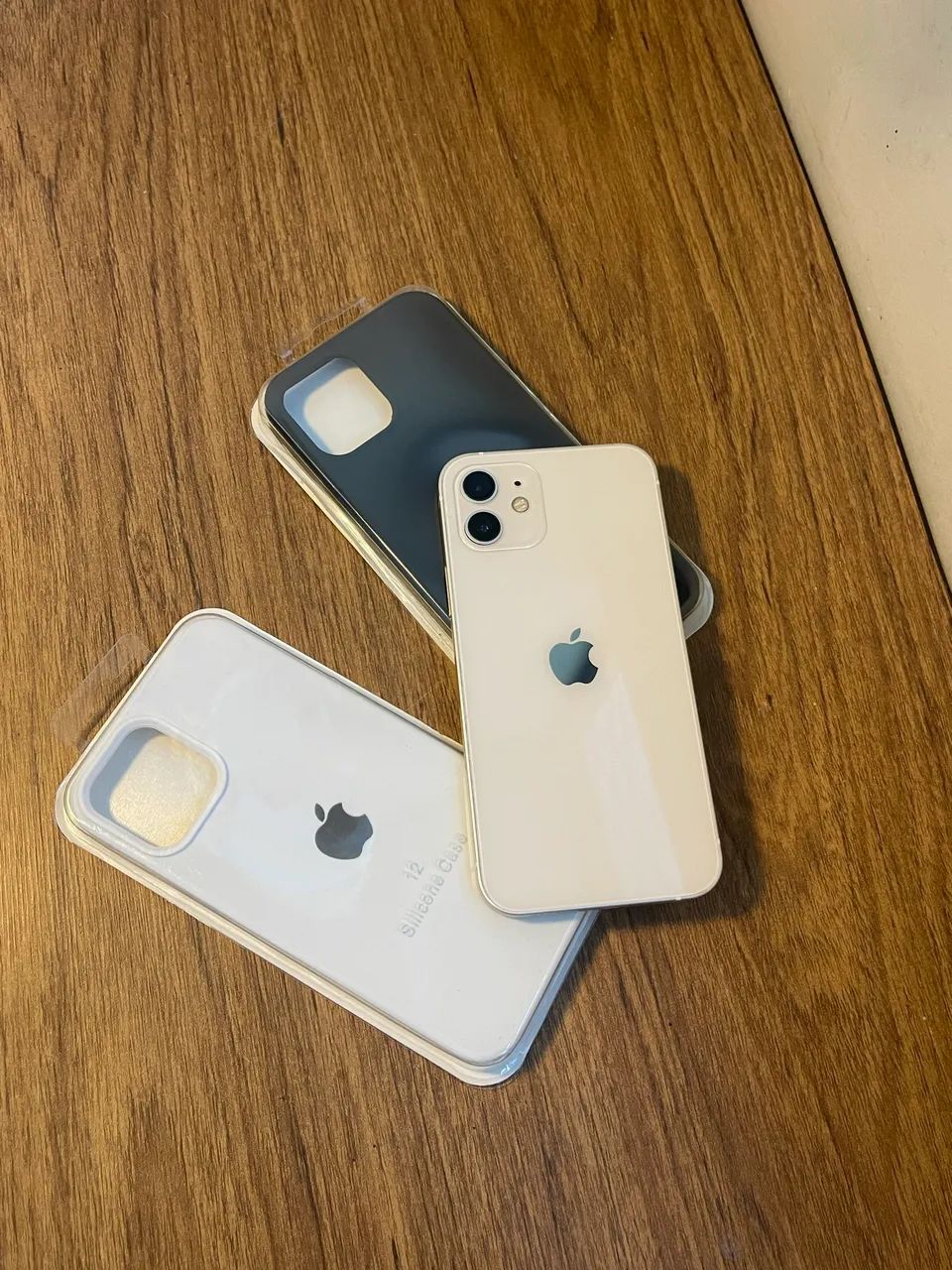 IPhone 12 64gb + Brinde 