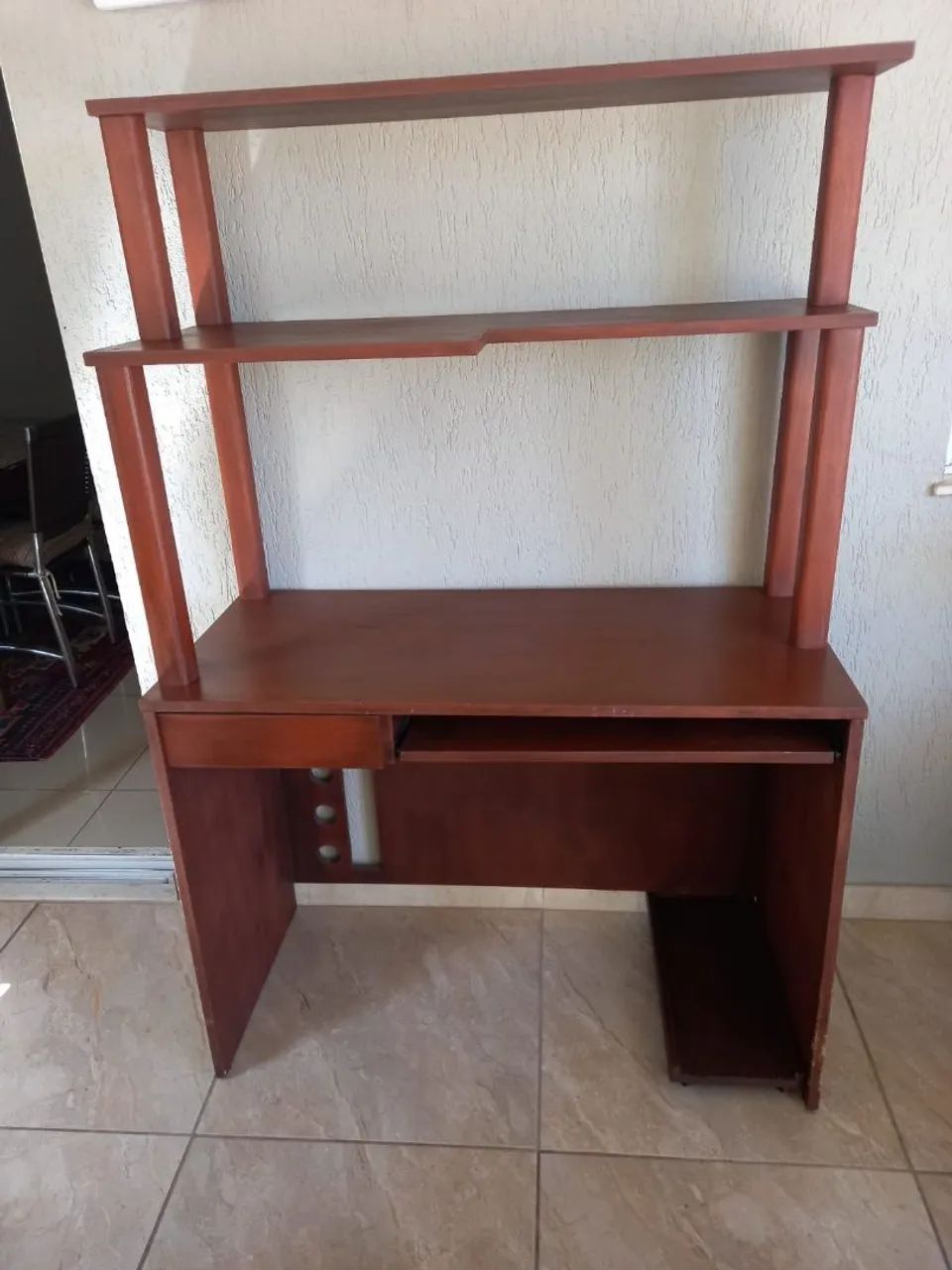 Estante para computador 