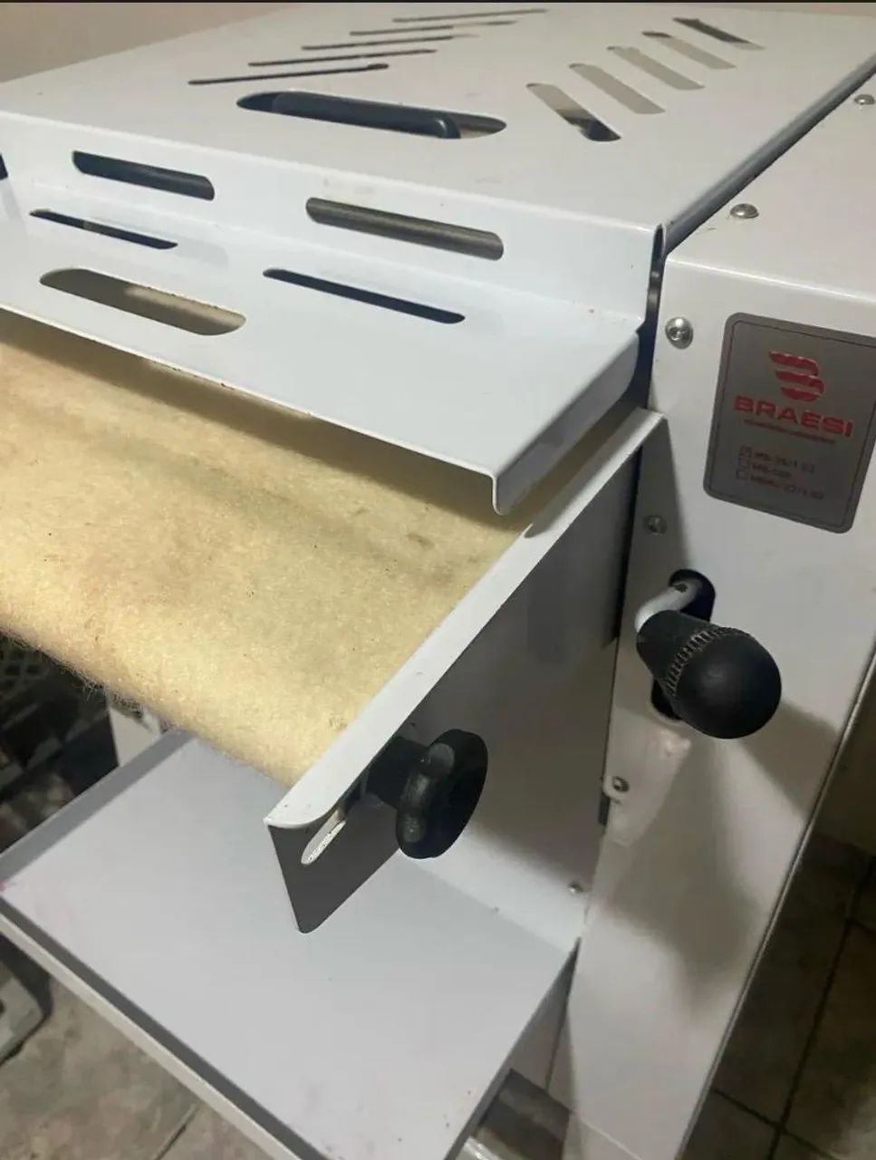 Modeladora de pães  - Foto 2