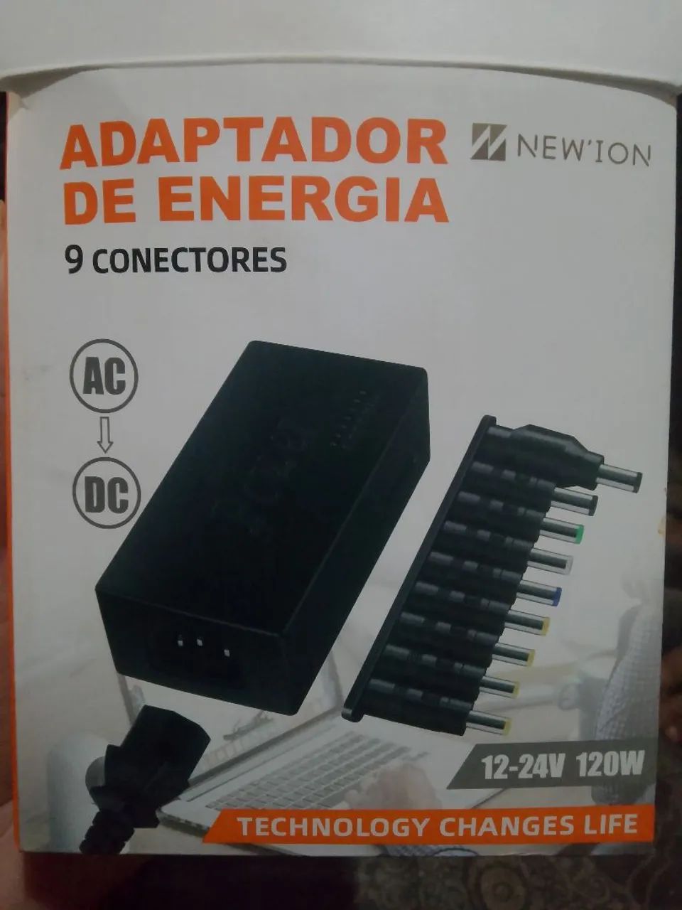 Fonte universal notebook 