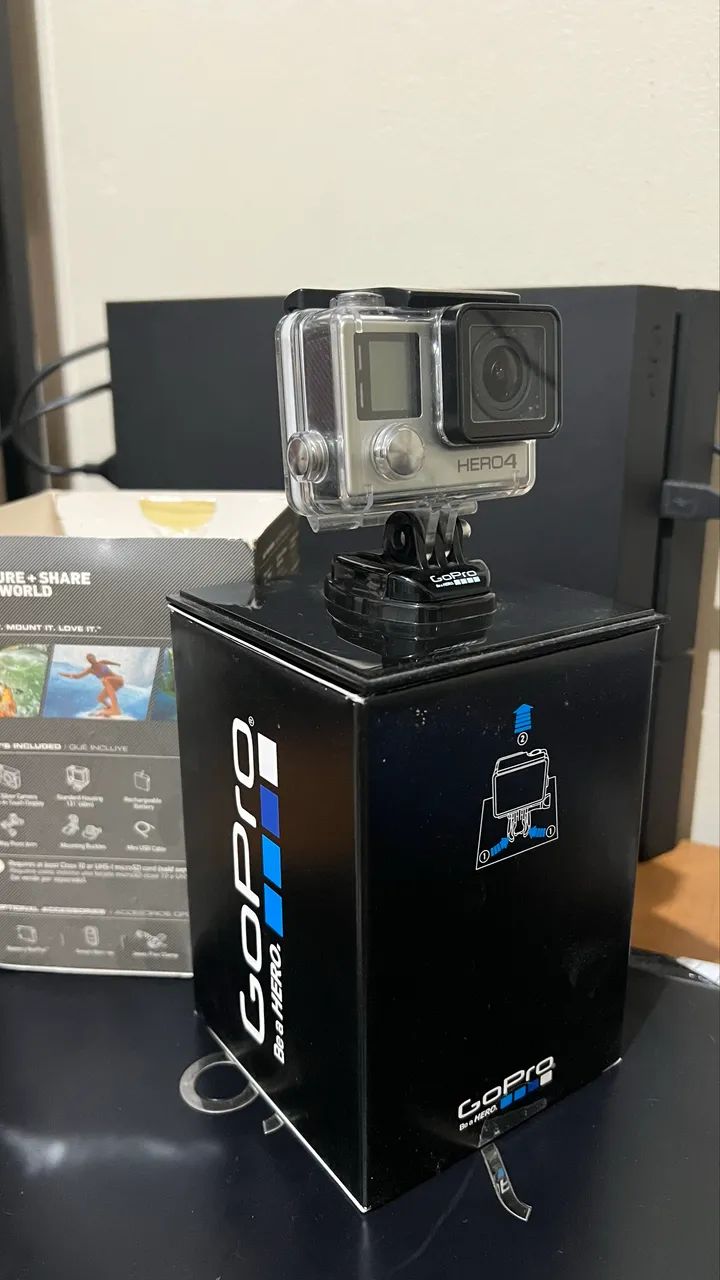 GoPro Hero 4 Silver (na caixa excelente estado) - Câmeras e