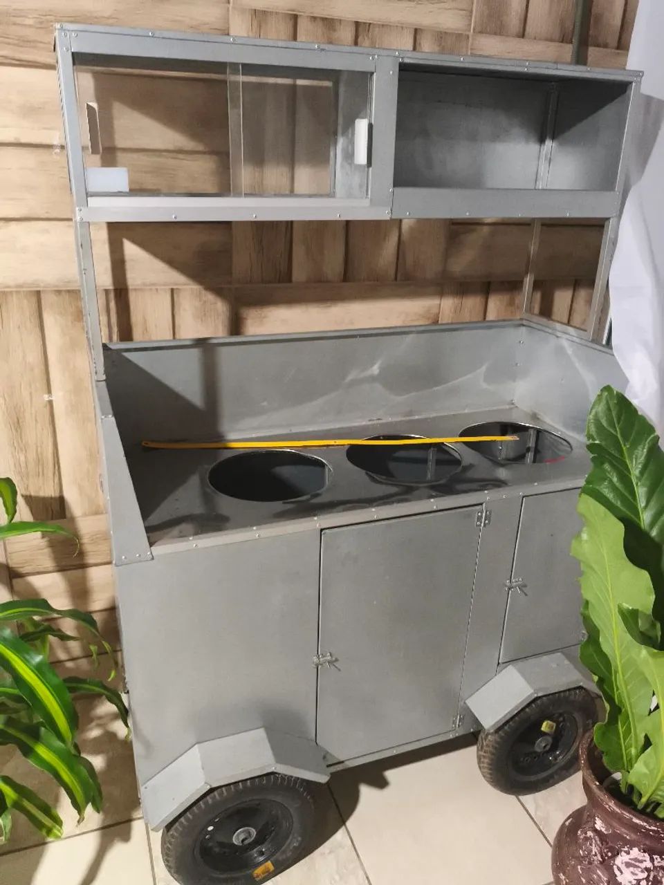 Vendo Carrinho de Caldos e Lanches - Foto 3