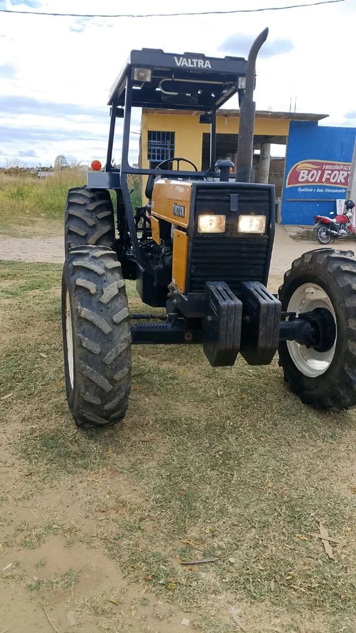 Trator Valtra 785 4x4 - Foto 4