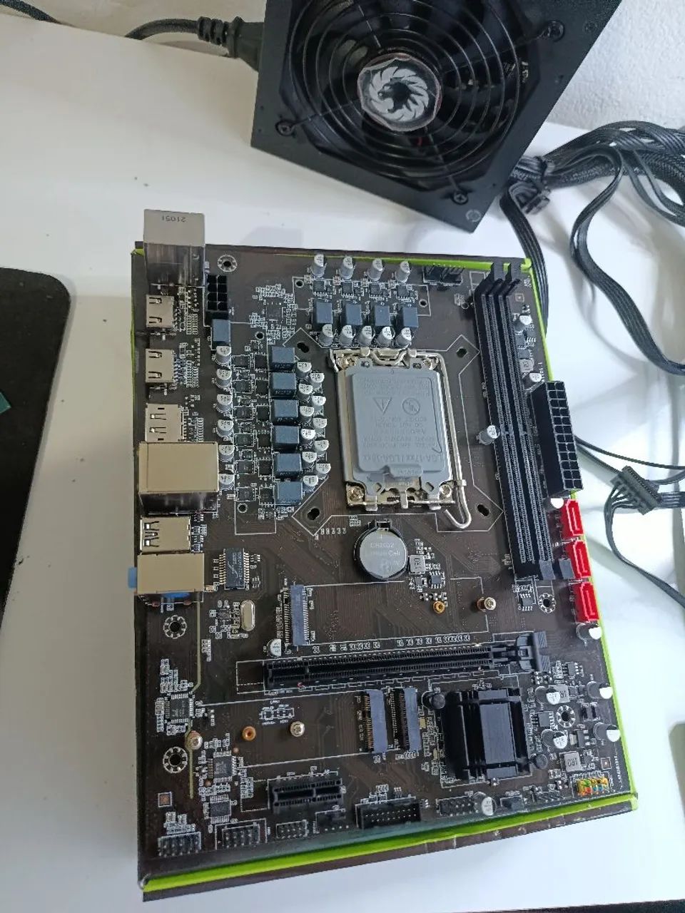 Placa mãe h610 12 geração intel ddr4 