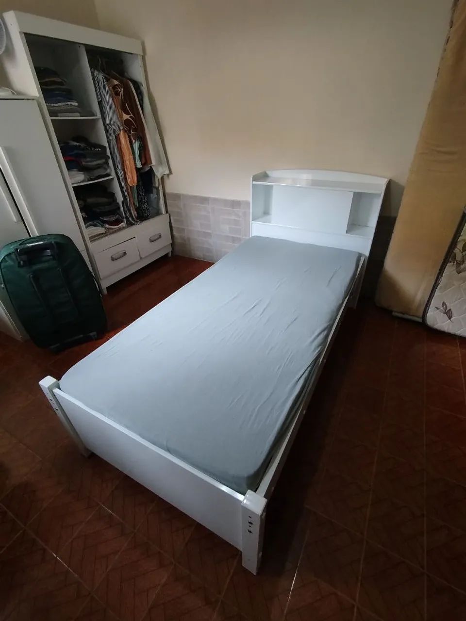 Cama de solteiro infantil e guarda roupa solteiro  - Foto 3