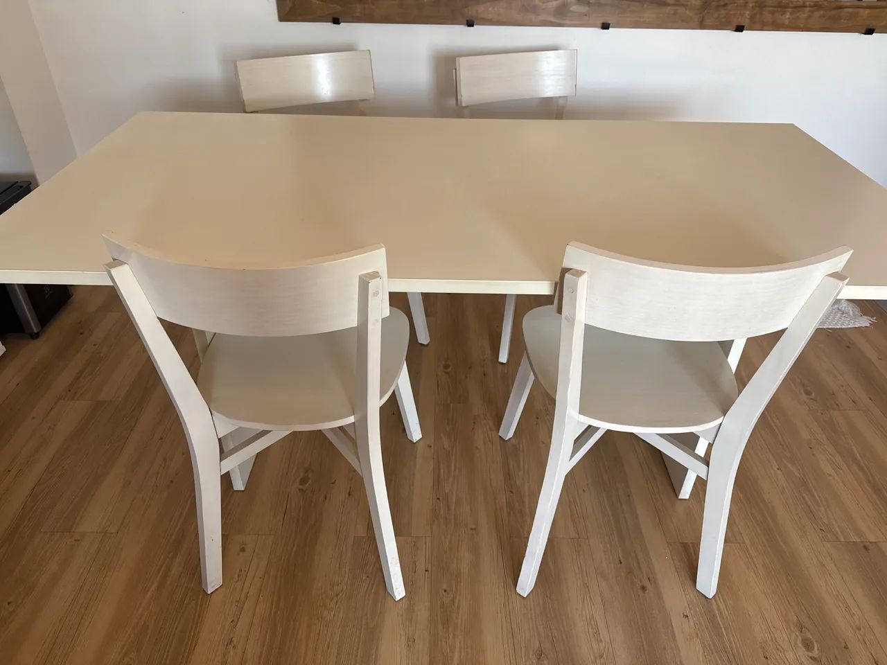 Mesa de madeira Tokstok com 4 cadeiras  - Foto 4