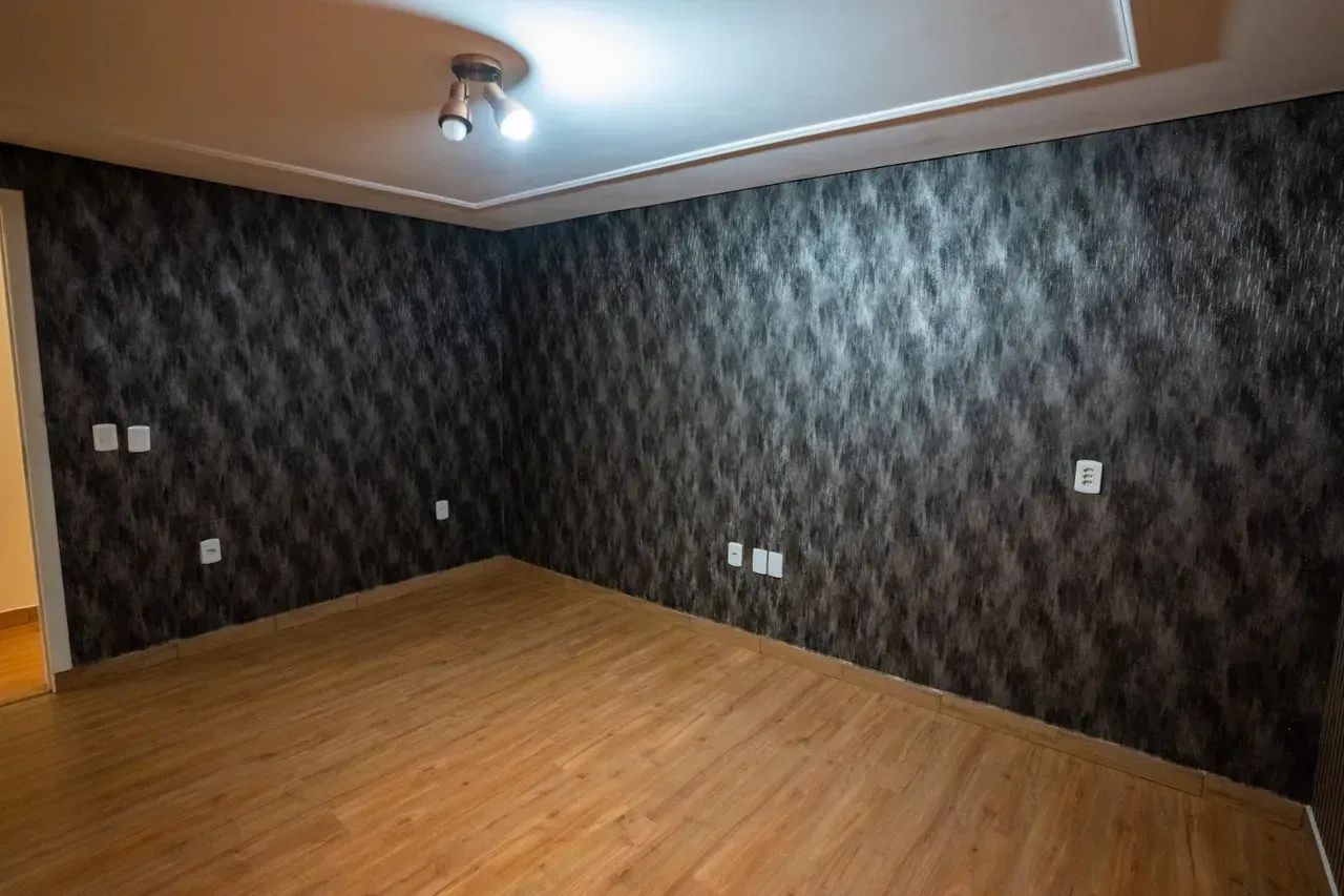 LOCAÇÃO COMERCIAL | IMÓVEL COM 220 M² E 10 AMBIENTES | CENTRO DE TIJUCAS/SC - Foto 5