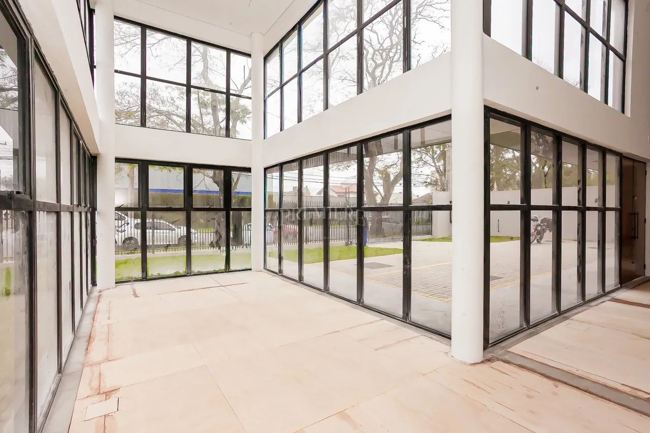 Loja Comercial de 180 m² com 3 Vagas e Excelente Localização - Foto 2