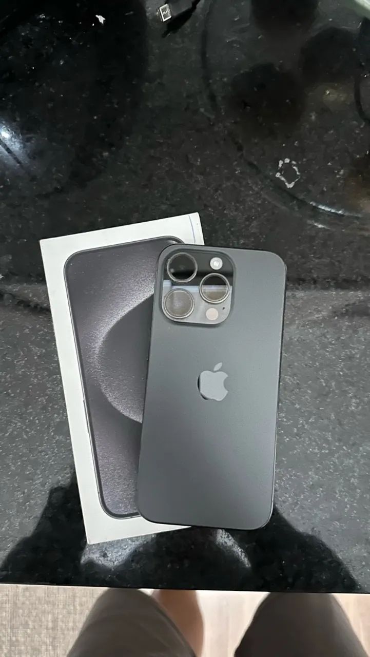 iPhone 15 pro  - Foto 2