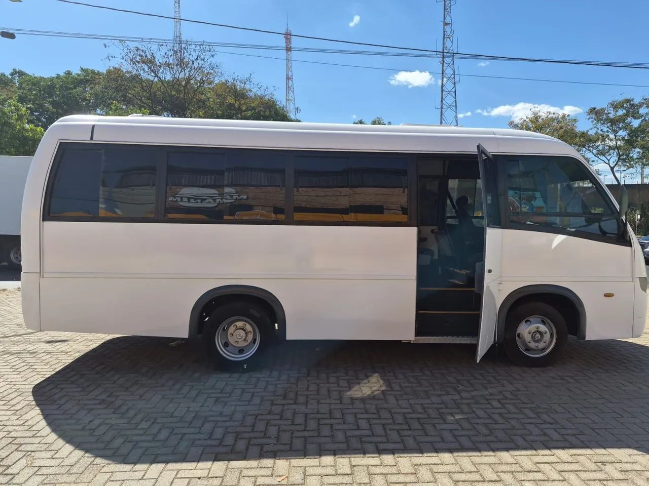 Microônibus 2005 MWM - Foto 3