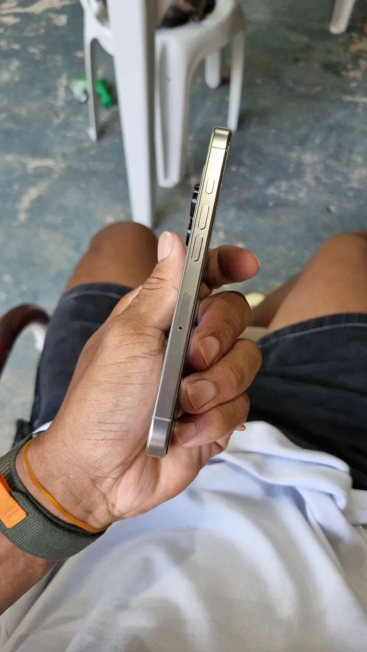 iPhone 16 Pro 256GB - Foto 5