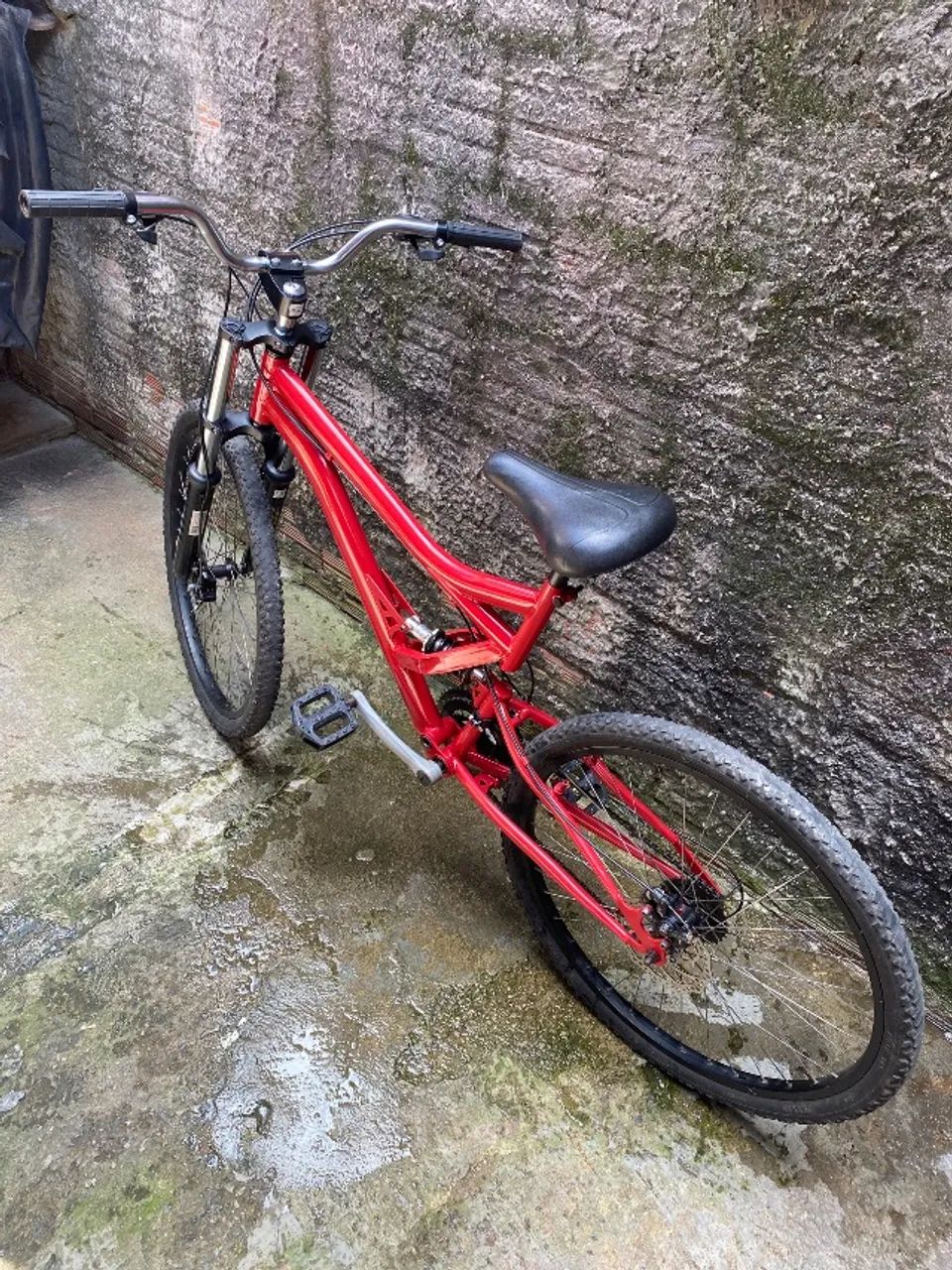 Bicicleta full suspensão com freios a disco - Foto 3