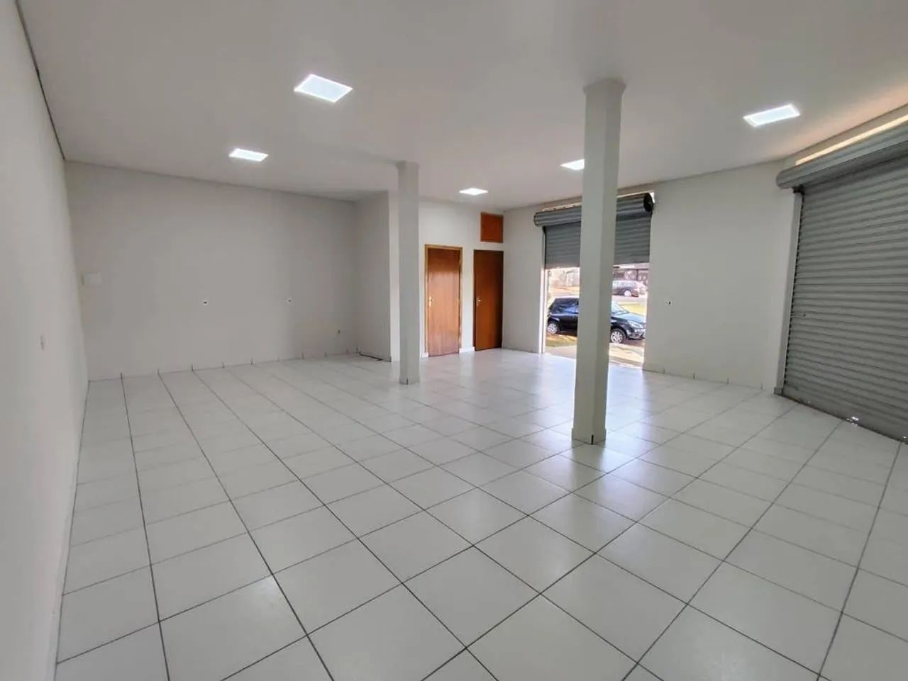 Sala para alugar em Maringá, Parque das Grevíleas 3ª parte, com 60 m² - Foto 4