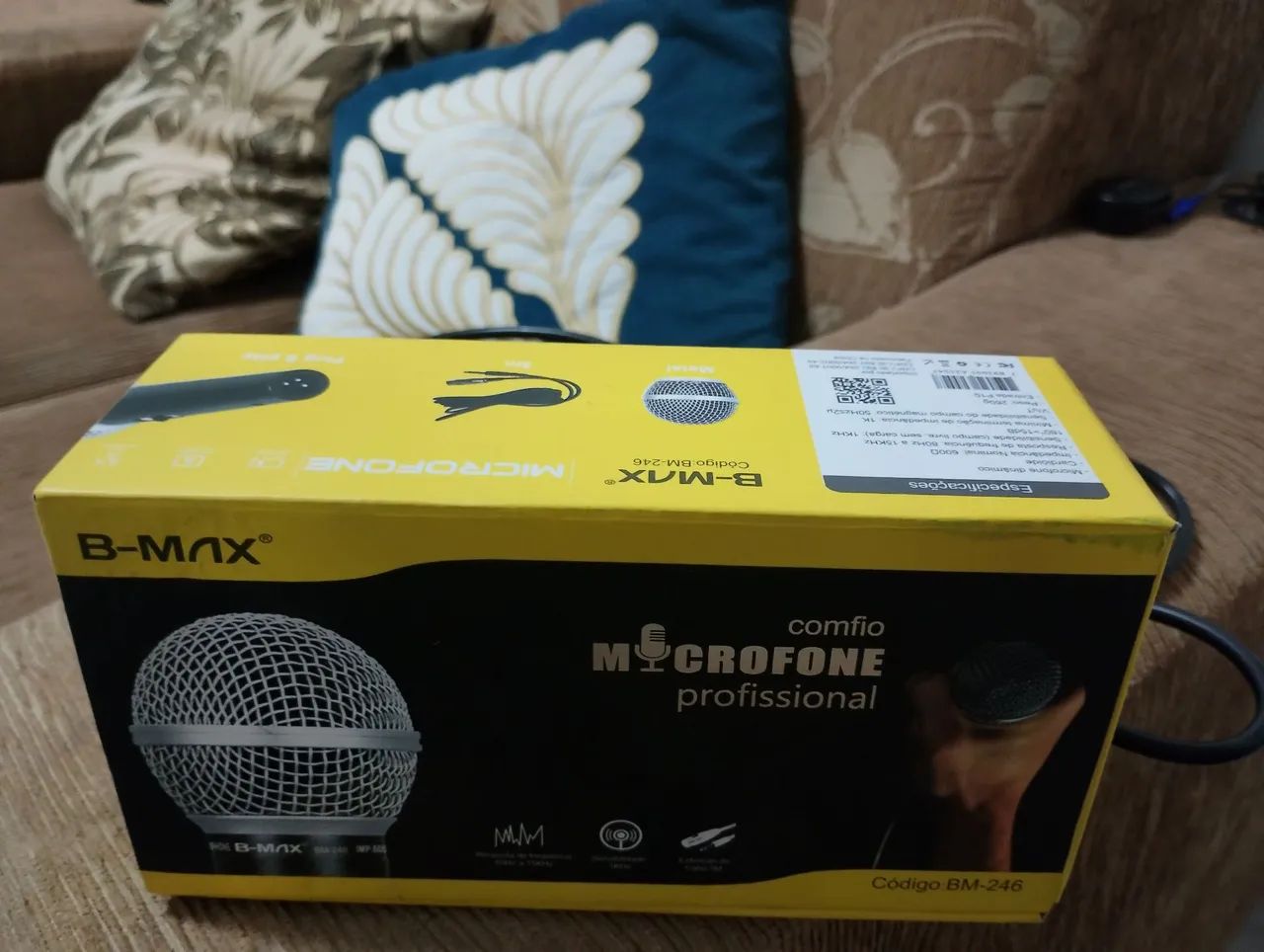 Microfone B-MAX BM-246 com Fio - Novo IMP. 600 - Foto 2