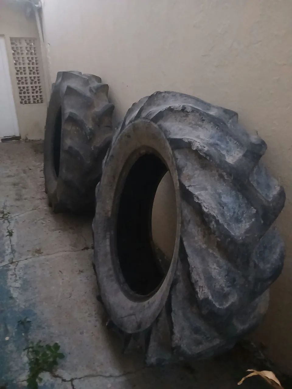 Pneu de trator - Foto 2