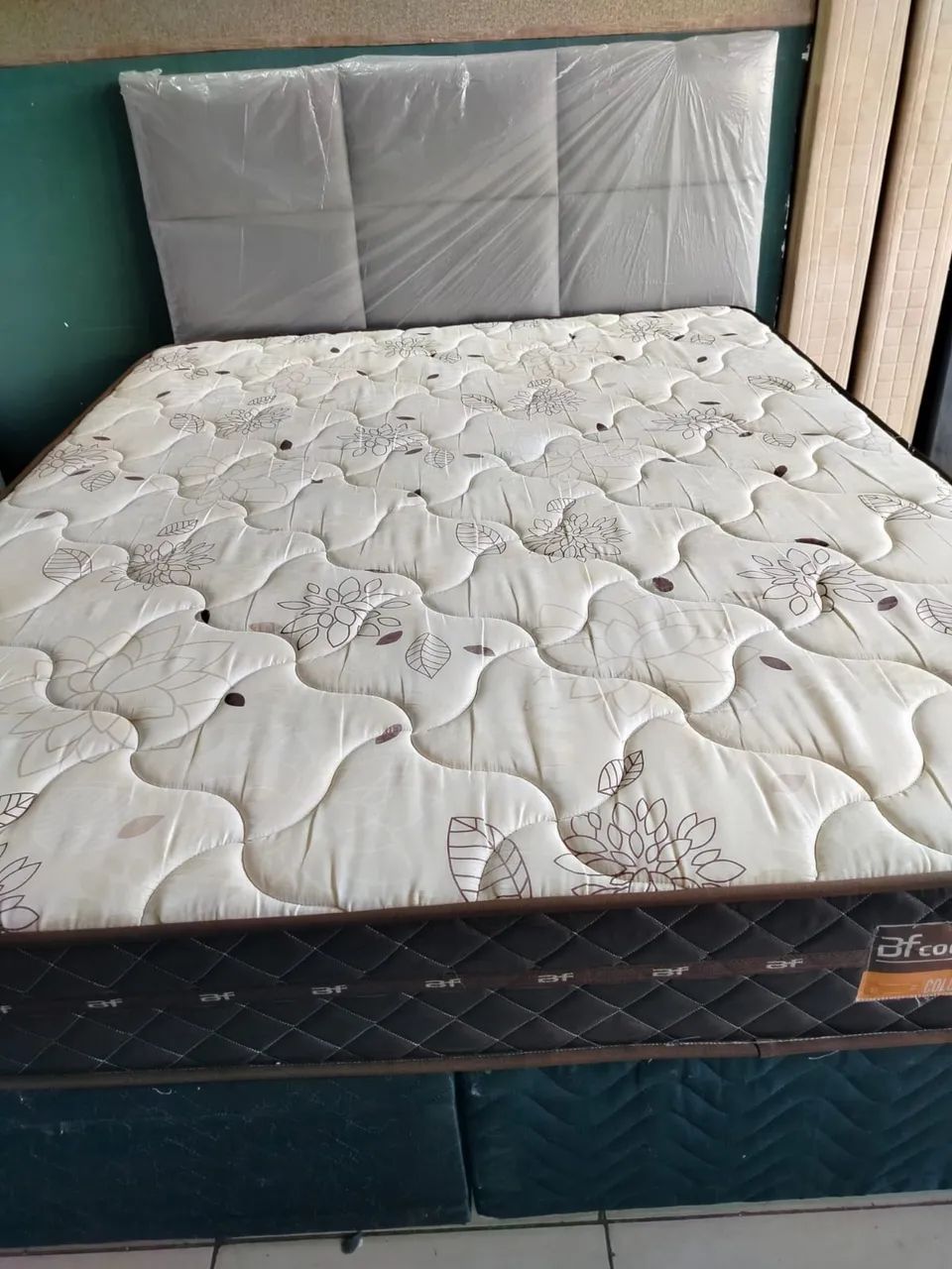 Cama Queen higienizada ENTREGO GRÁTIS  - Foto 4