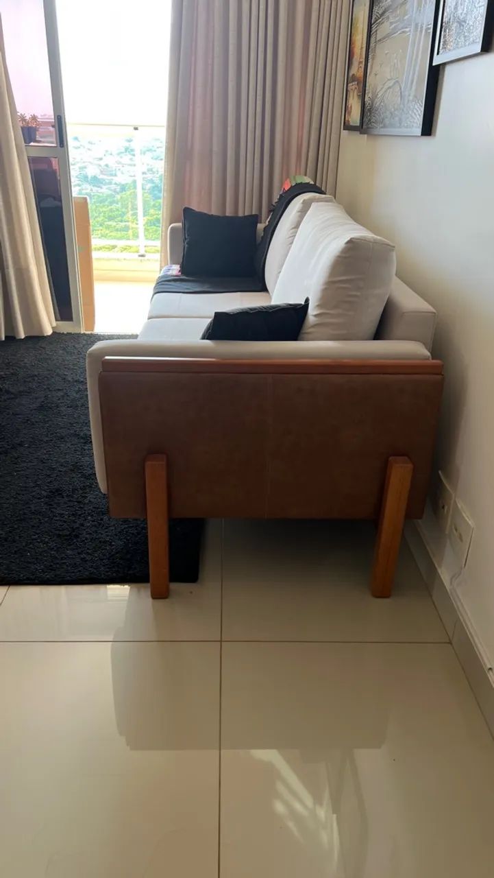 Sofá para sala de visita bege - Foto 2