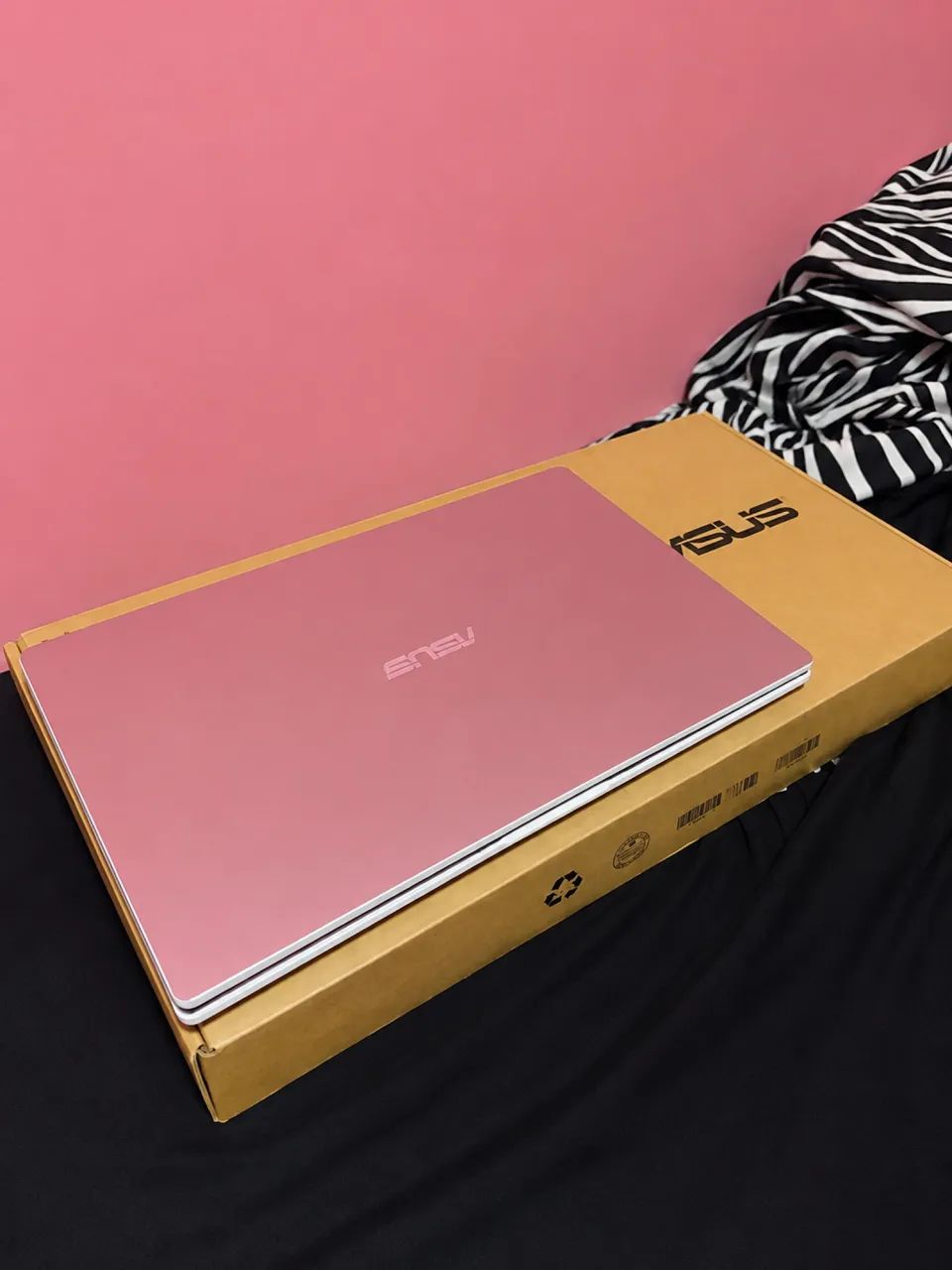 Notebook ASUS Rose Gold 15,6? | Intel Celeron | SSD Rápido + Caixa Original  - Foto 2
