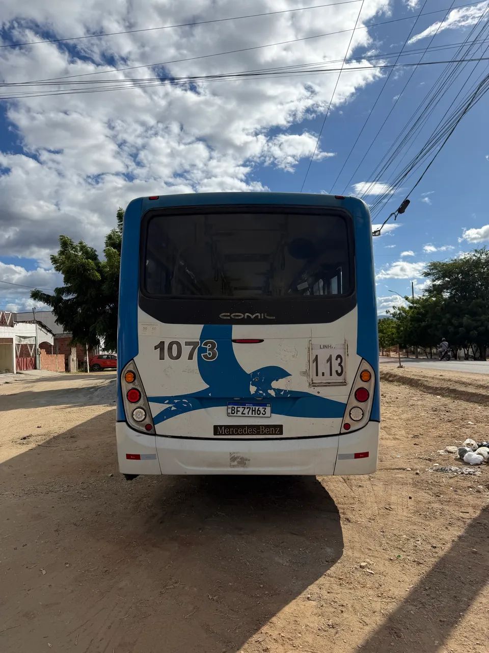 ÔNIBUS 2012 Mercedes 1722 - Foto 2