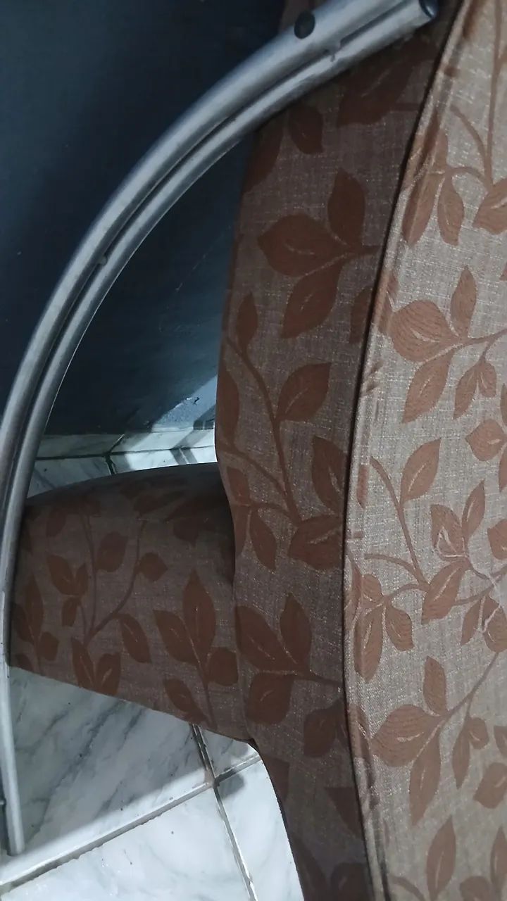 Poltrona usada bom estado  - Foto 4