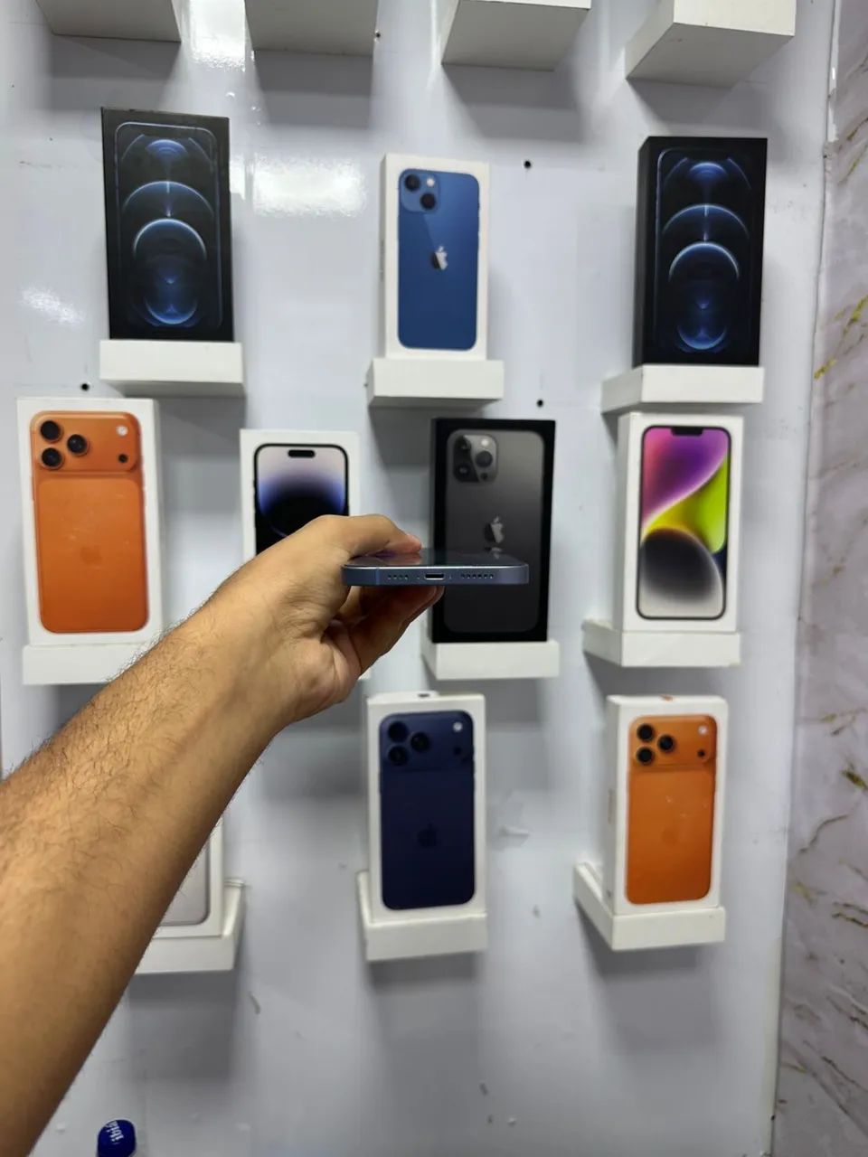 IPHONE 14 PLUS 128 GB - 2.500,00 - Foto 2