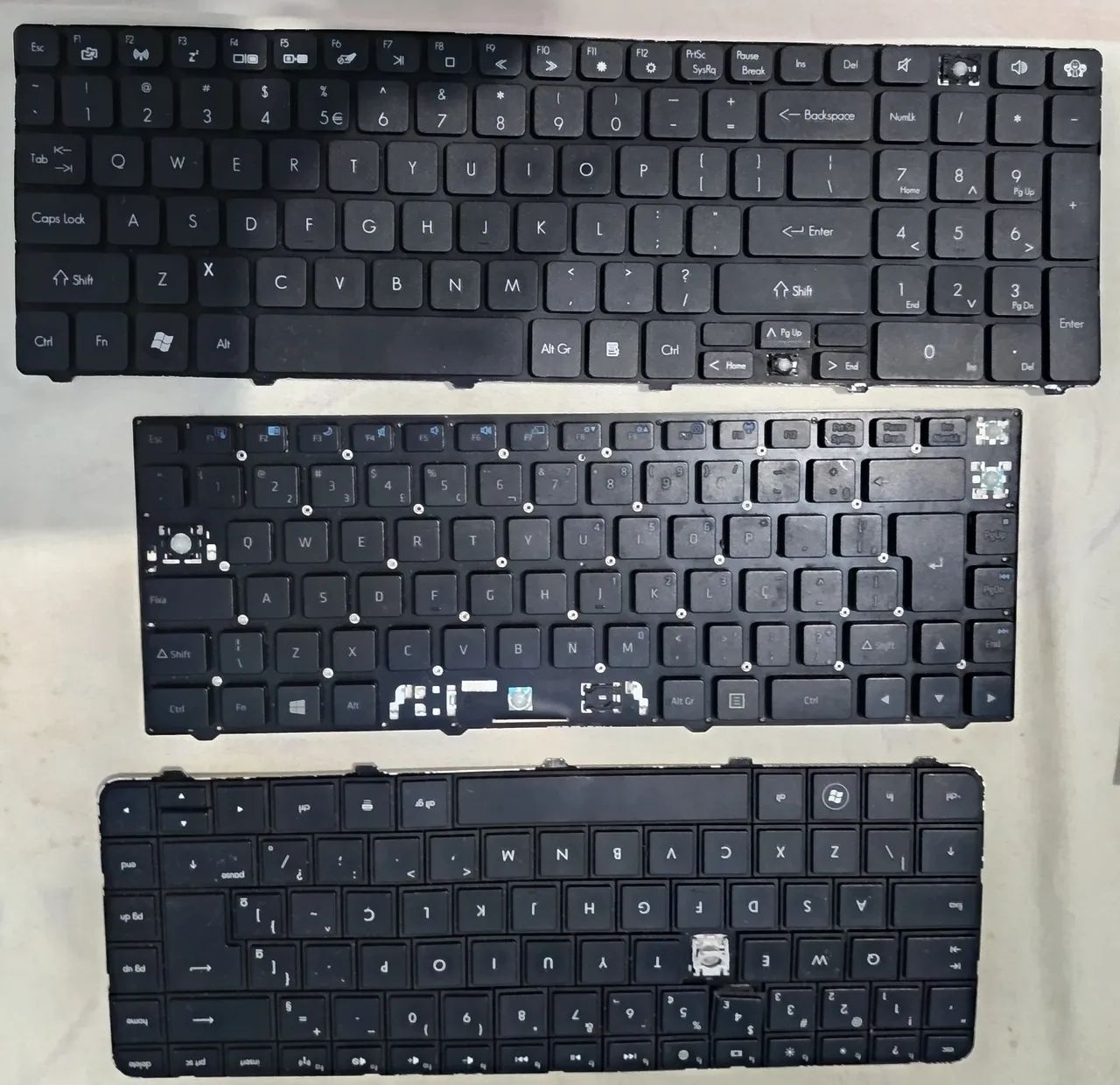 VENDO - Teclados Para NOTEBOOK - Aproveitar As TECLAS - R$ 20,00 (TODOS) - Foto 2
