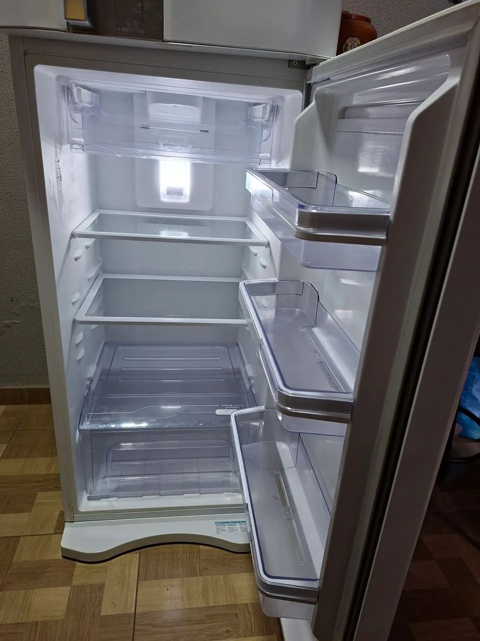 GELADEIRA ELECTROLUX (USADO) - Foto 4