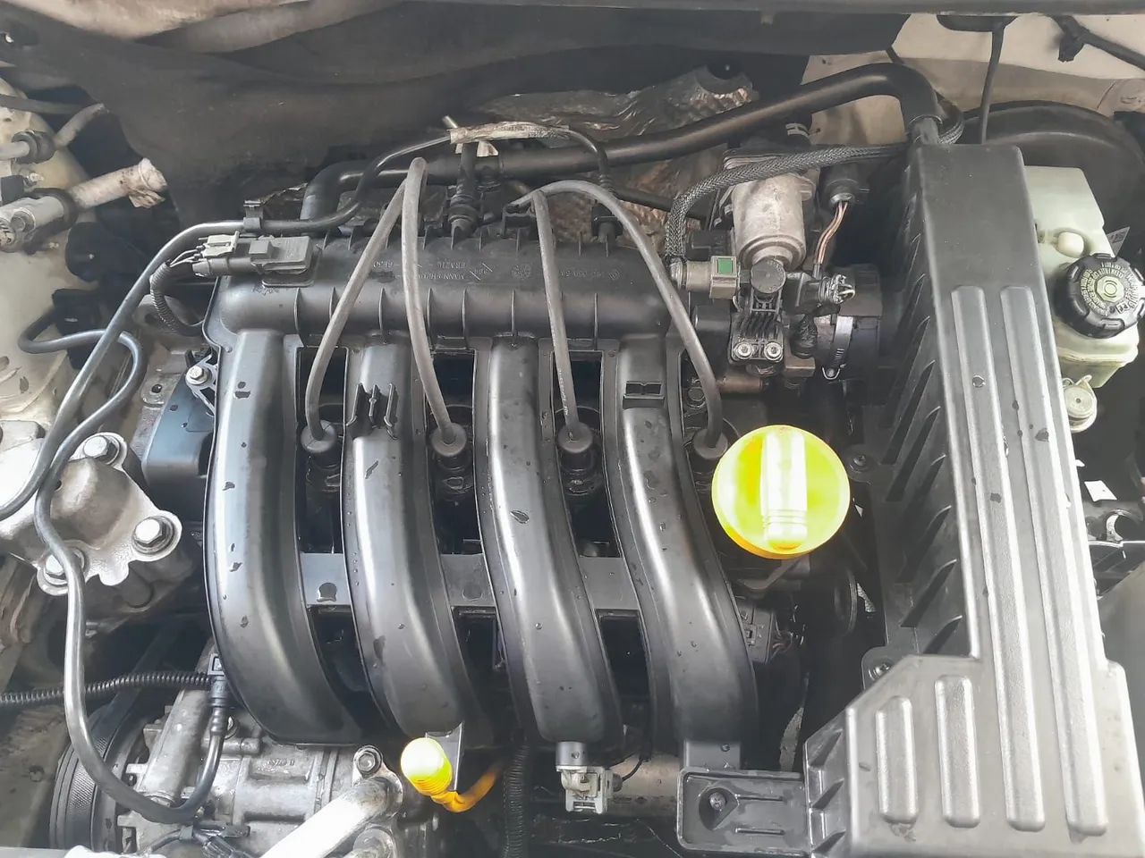 Renault Sandero Expression Hi-power 1.0 16V 5P 2015 - Foto 10