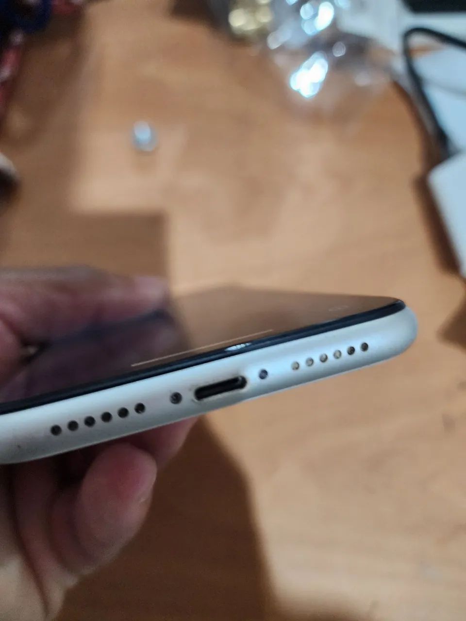Iphone 11 (com defeito no auto falante) - Foto 4