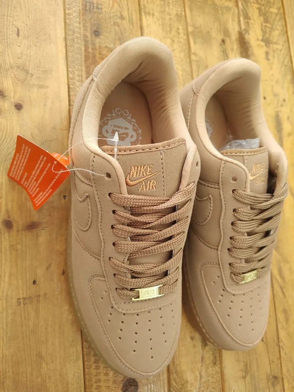 TÊNIS NIKE AIR MARROM NUMERAÇÃO 41  - Foto 4