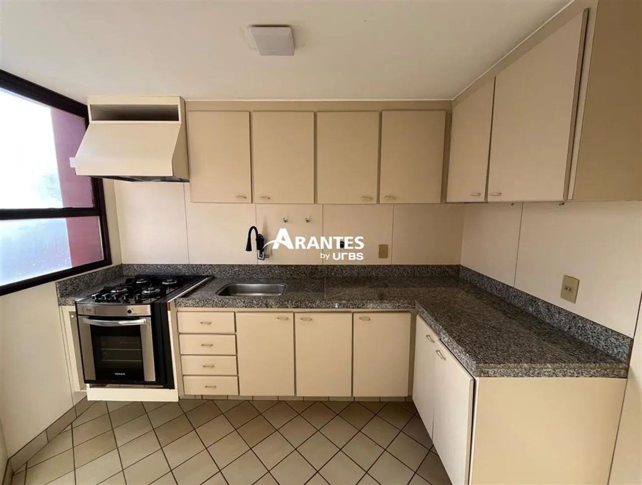 Apartamento com 52,21m² 1 quarto à venda no bairro Centro - Foto 3