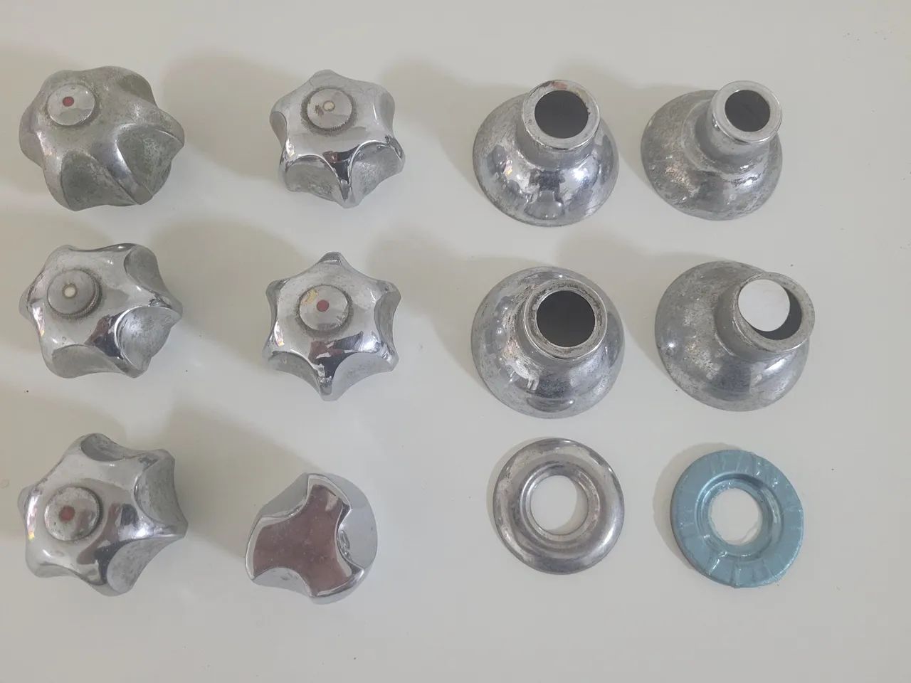 Manoplas para registro de inox anos 80 - Foto 3