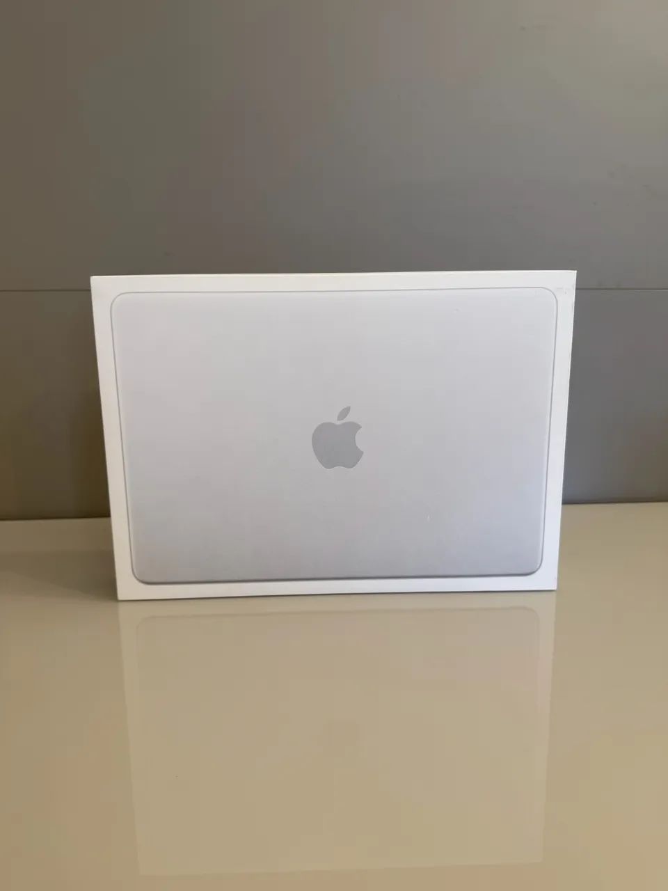 MacBook Neo 256GB Prata, Lacrado - Foto 2