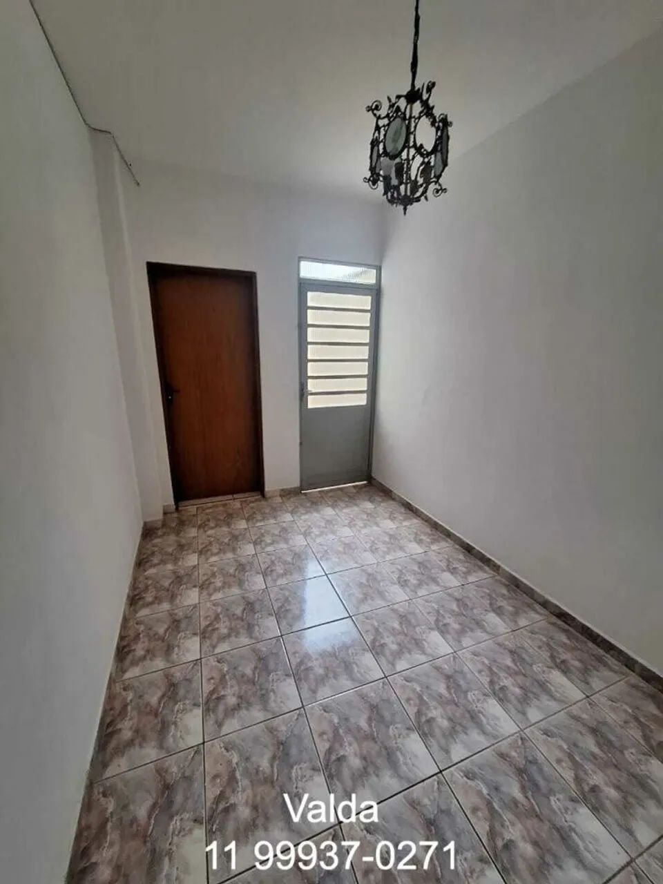 Linda casa para alugar. Próxima de comércios e transporte público. - Foto 3