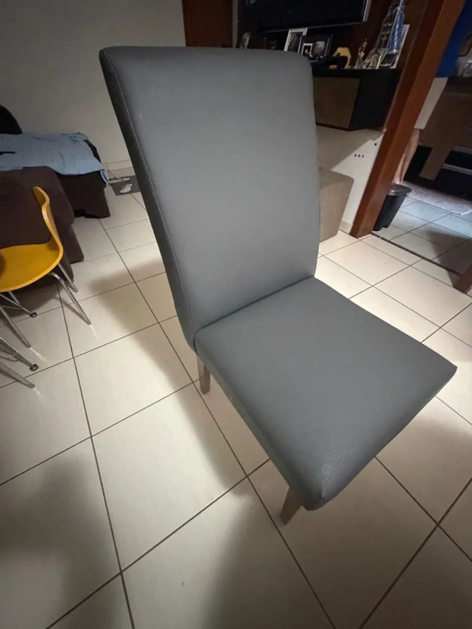 Vendo conjunto 6 cadeiras de jantar  - Foto 4