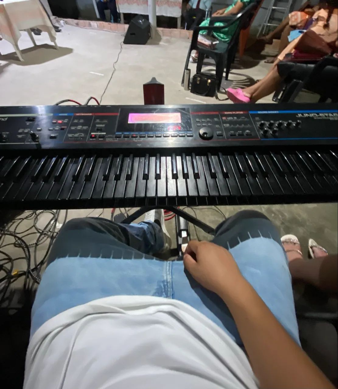 Roland juno stage 