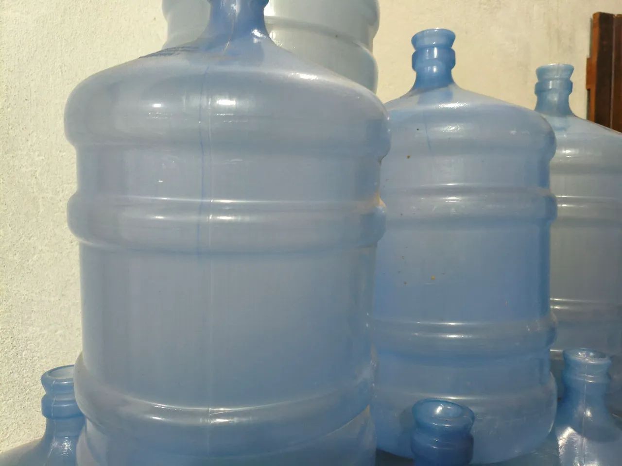 Garrafões de 20 litros 