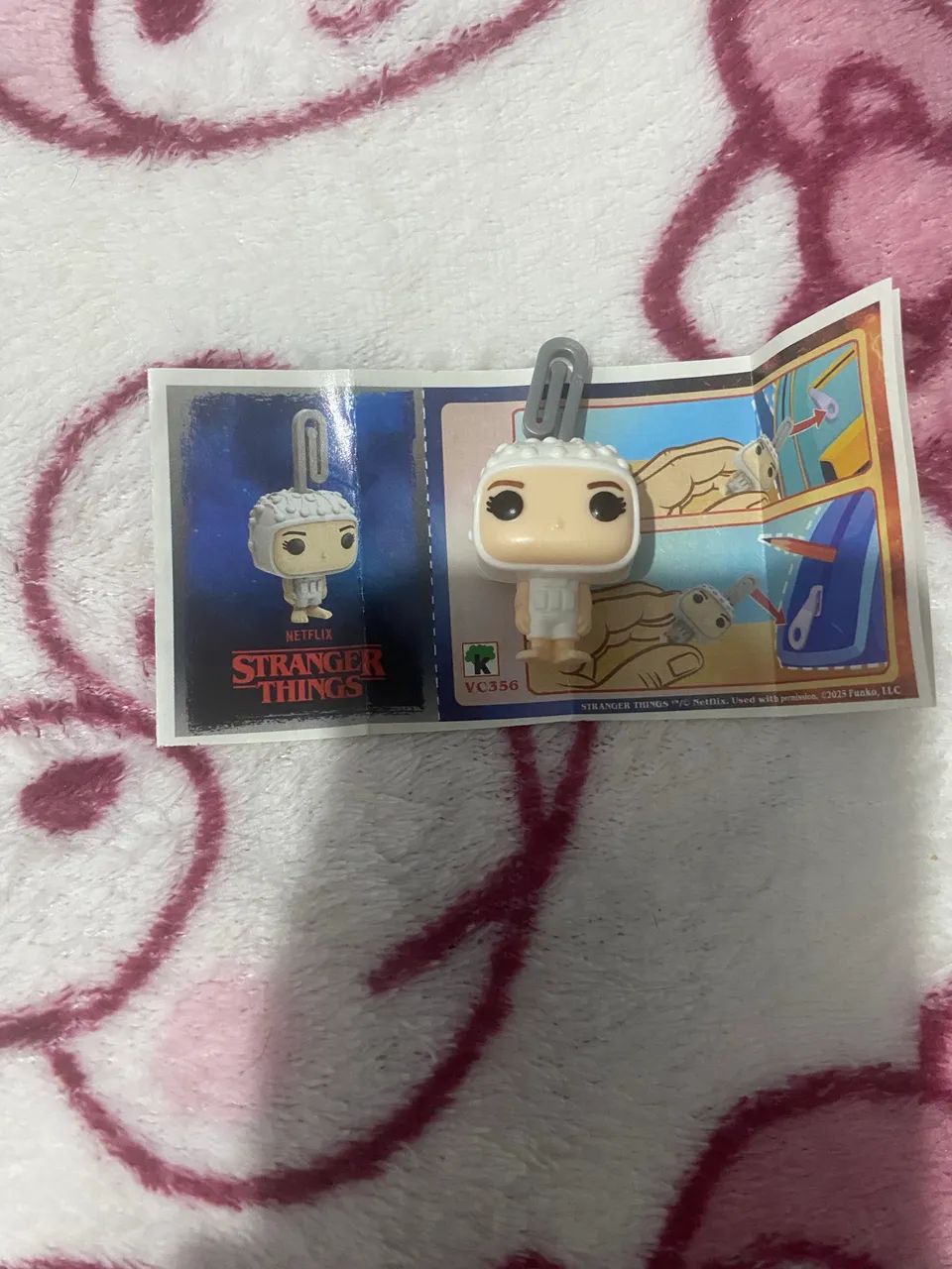 Eleven Kinder joy mini funko 