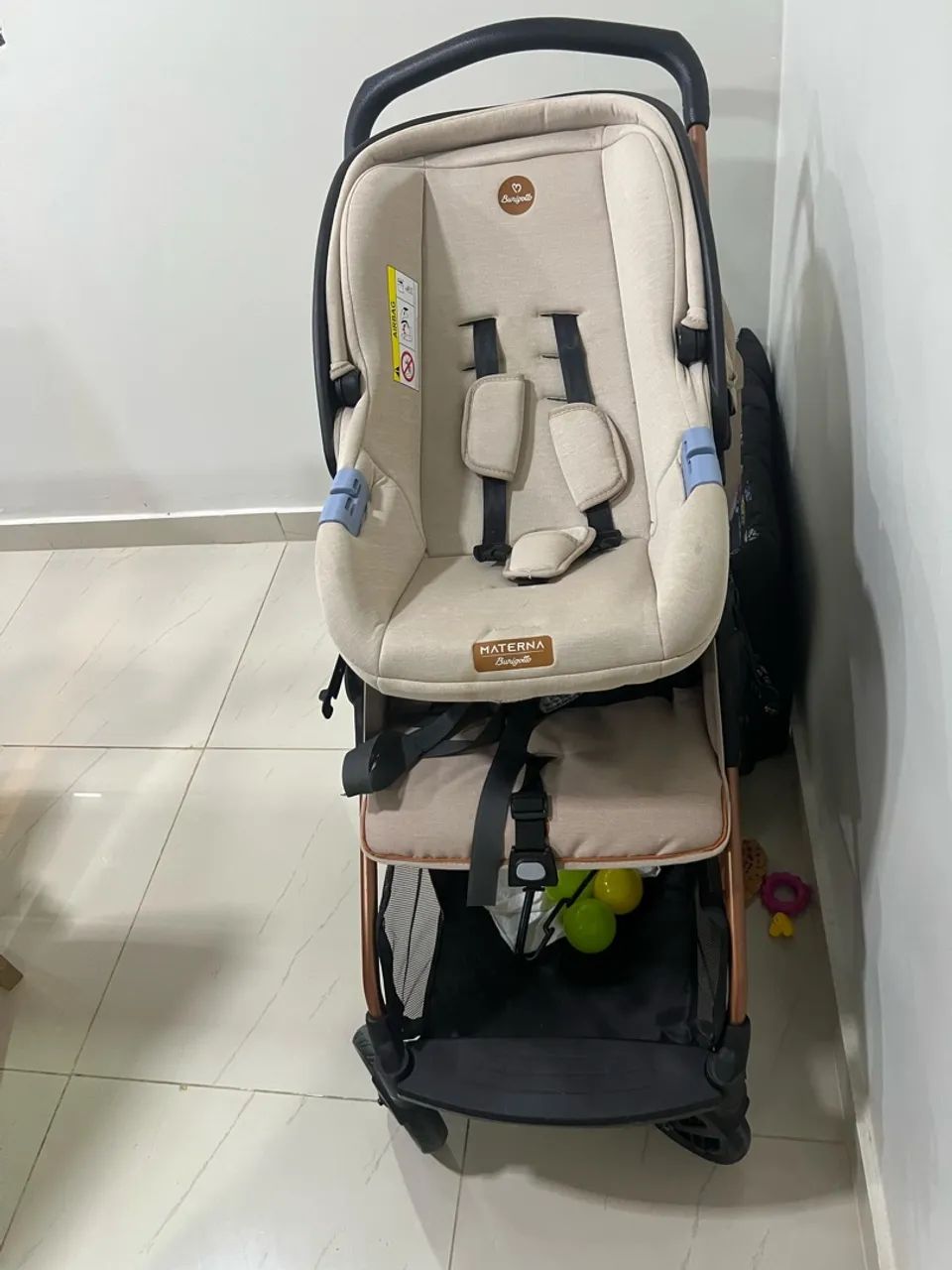 Kit Carrinho e Bebê Conforto Burigotto - Foto 3