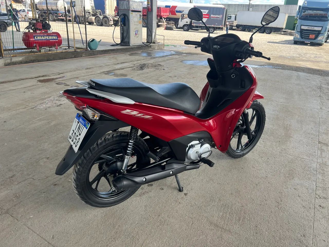 Biz 125ex 2025 - Foto 3