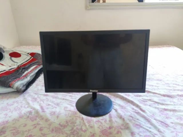 monitor 22 