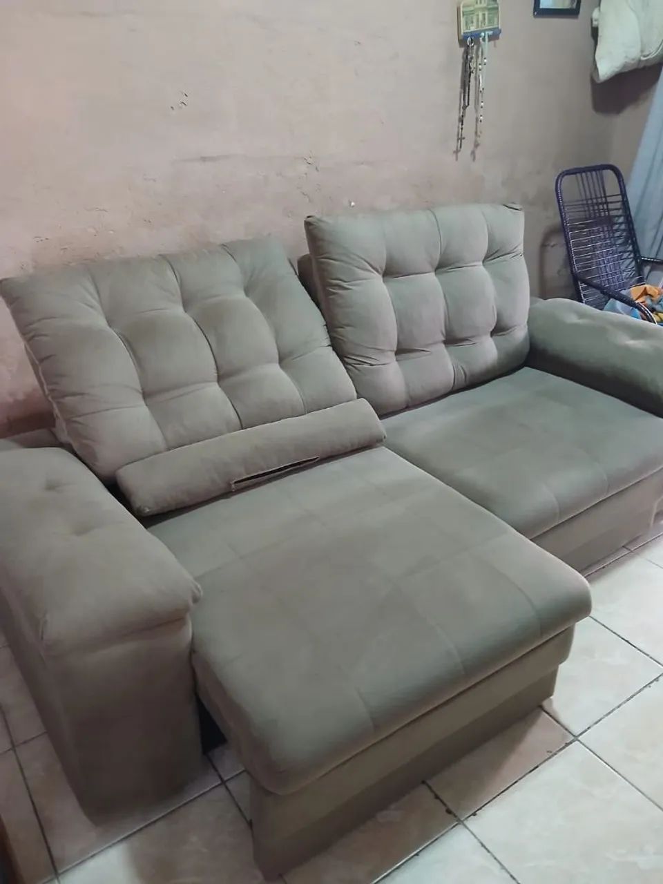 Sofá Retrátil Seminovo - Foto 2