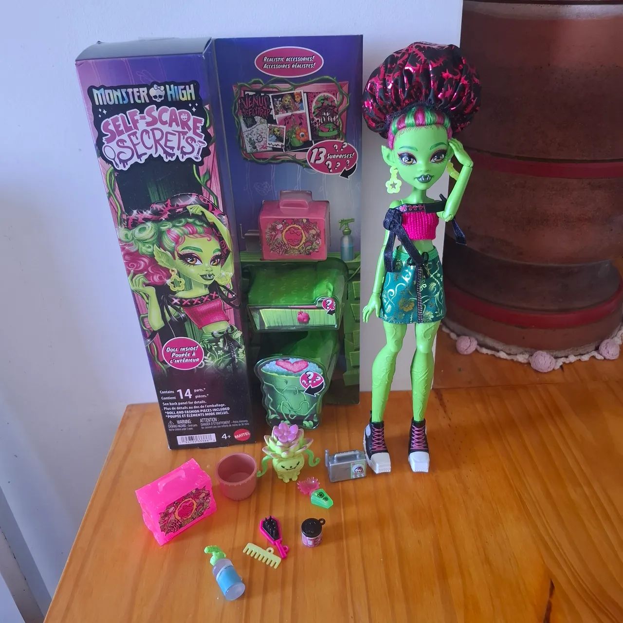 Boneca Monster High Vênus Mcflaytrap Self Scare - Foto 2