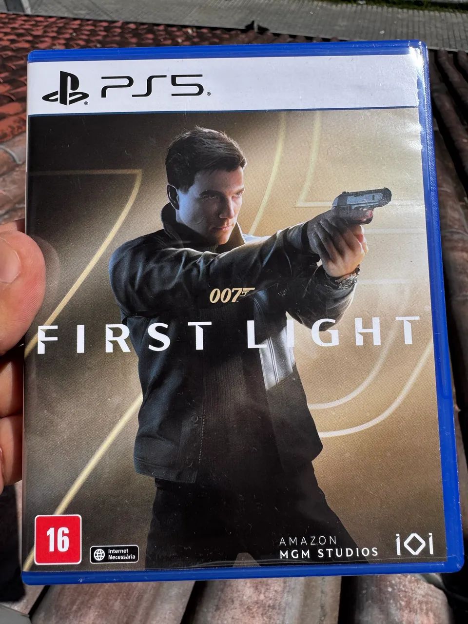 007 First Light Ps5  - Foto 2