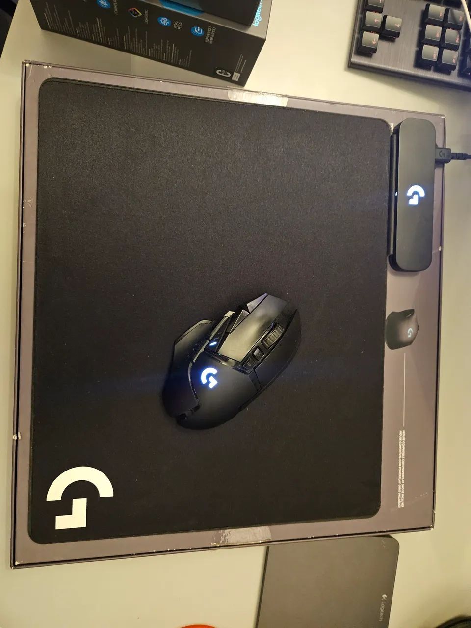 Mouse LIGHTSPEED Logitech com mousepad Powerplay LIGHTSYNC RGB
