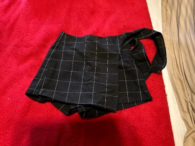Short saia