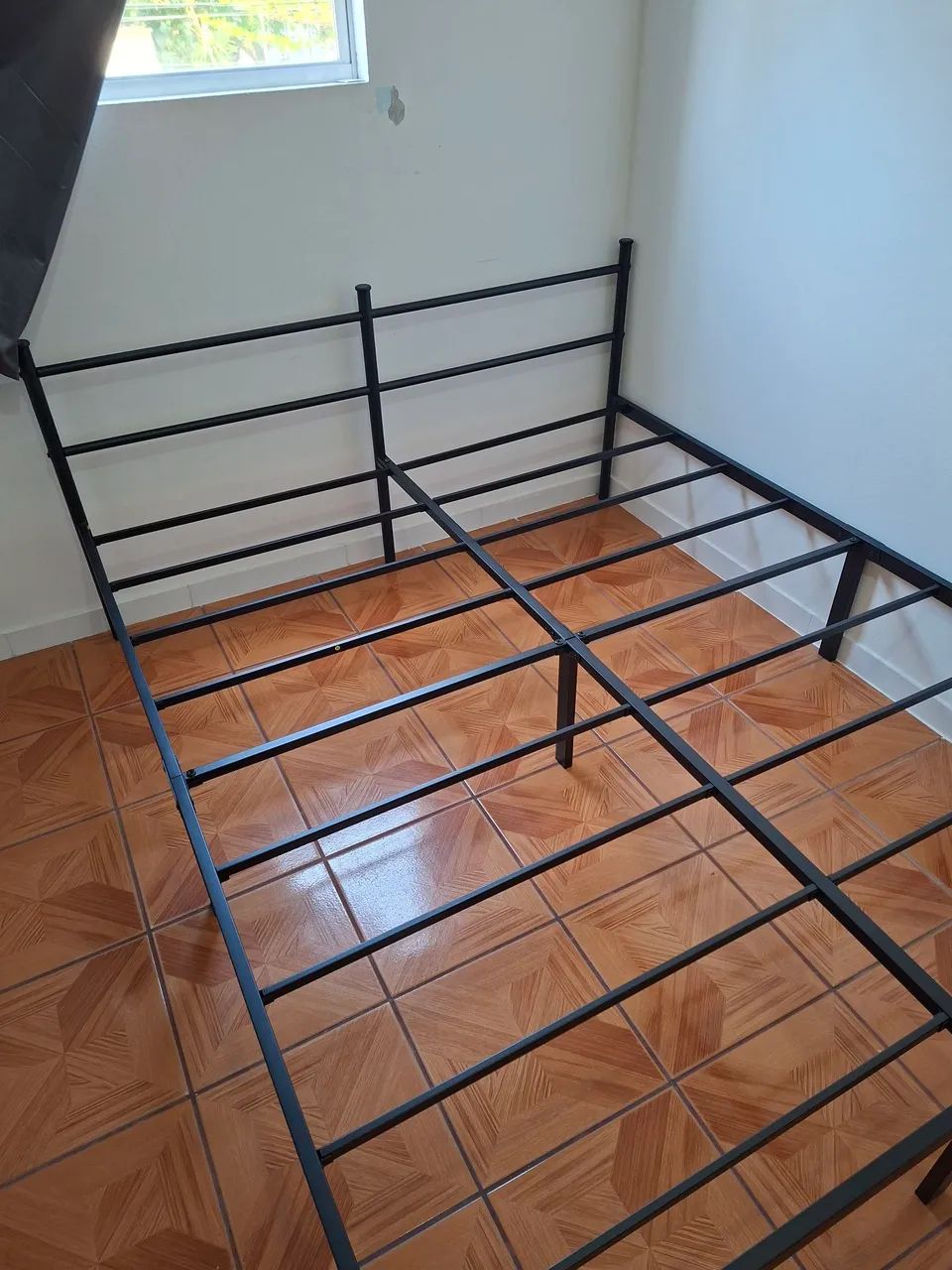 Cama de ferro queen size