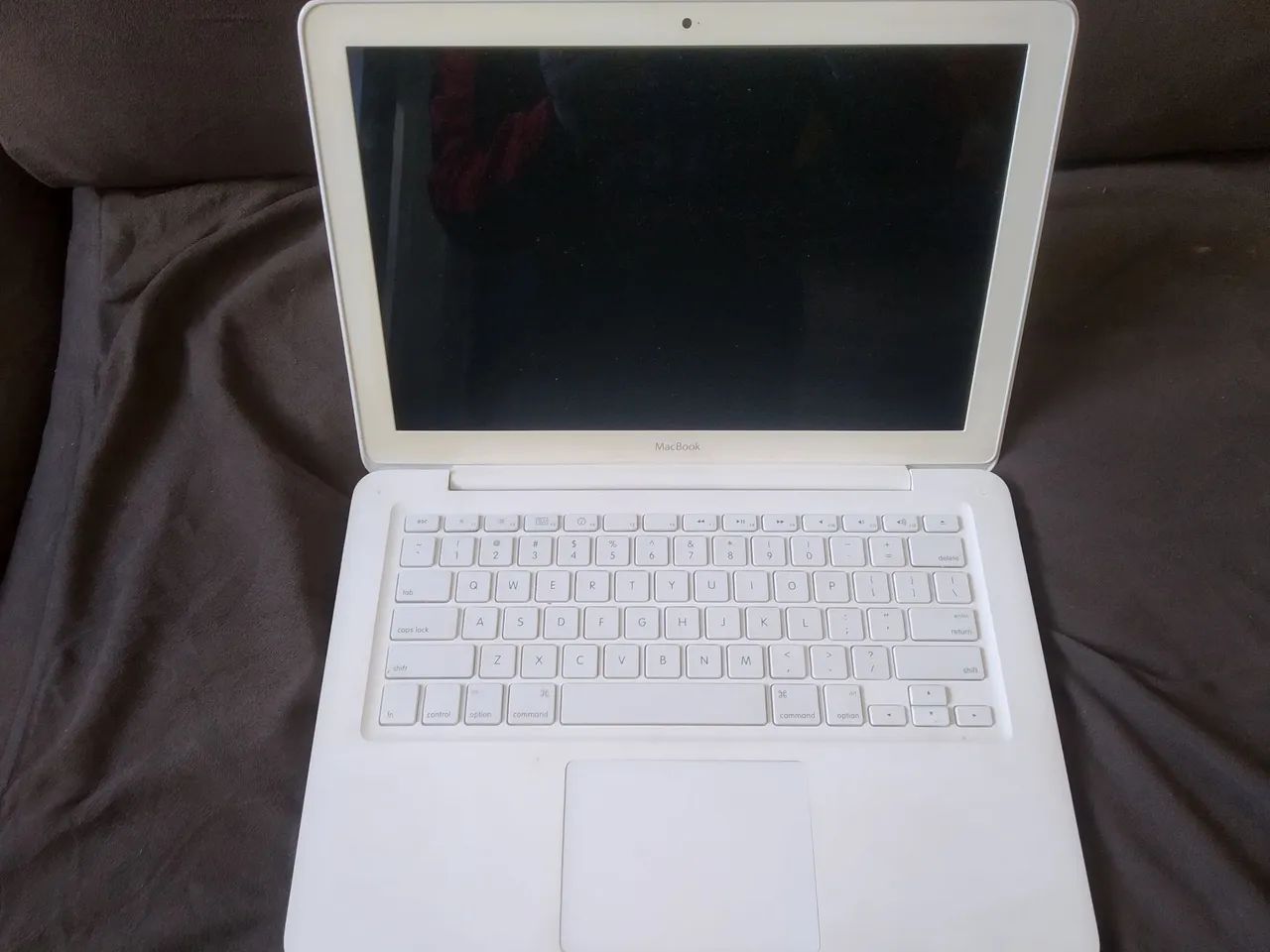 MacBook white 1342 torrando - Foto 3